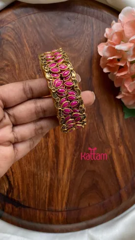 3D Kundan Pink Lotus Bangle